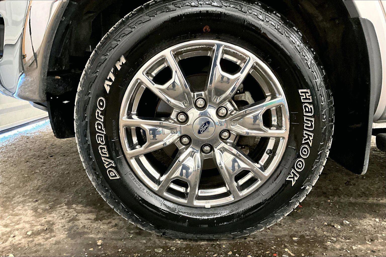 Certified 2019 Ford Ranger Lariat w/ Equipment Group 501A Mid image 10