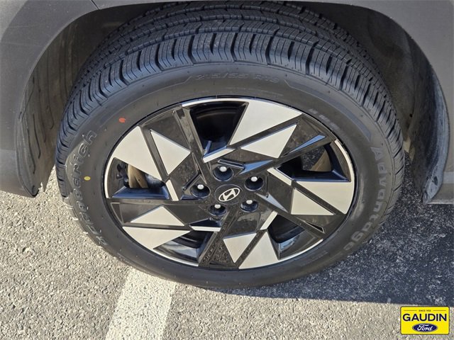 Used 2024 Hyundai Kona SEL image 10