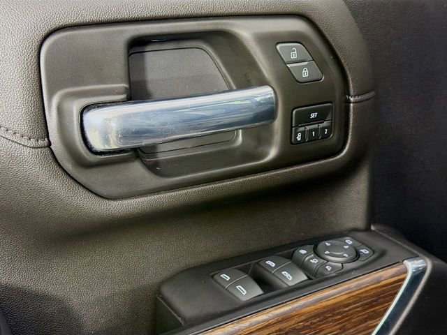 Used 2022 Chevrolet Silverado 2500 High Country w/ Z71 Off-Road Package image 21