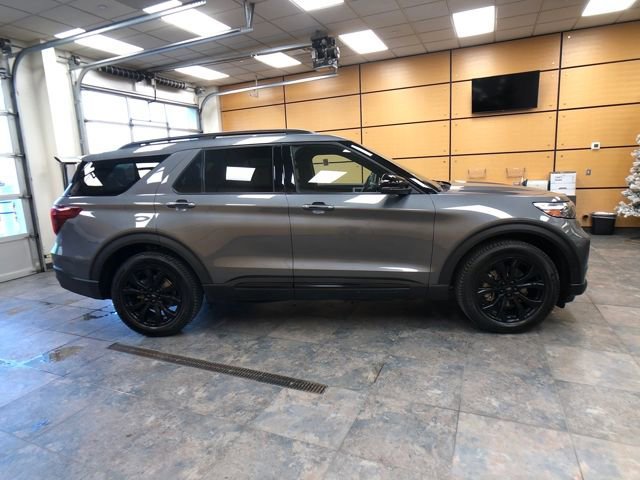 Certified 2021 Ford Explorer ST w/ Equipment Group 401A image 6