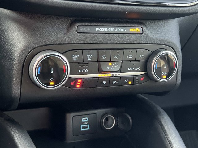 Certified 2023 Ford Escape ST-Line AWD/4WD image 24