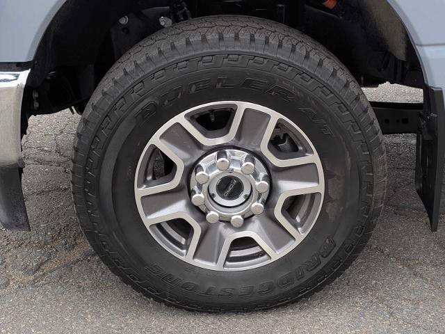 Certified 2026 Ford F350 Lariat w/ FX4 Off-Road Package AWD/4WD image 12