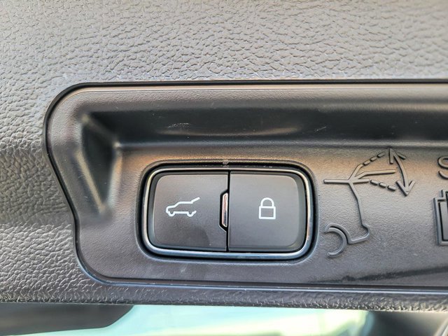 Certified 2025 Ford Explorer ST-Line w/ Premium Package AWD/4WD image 29