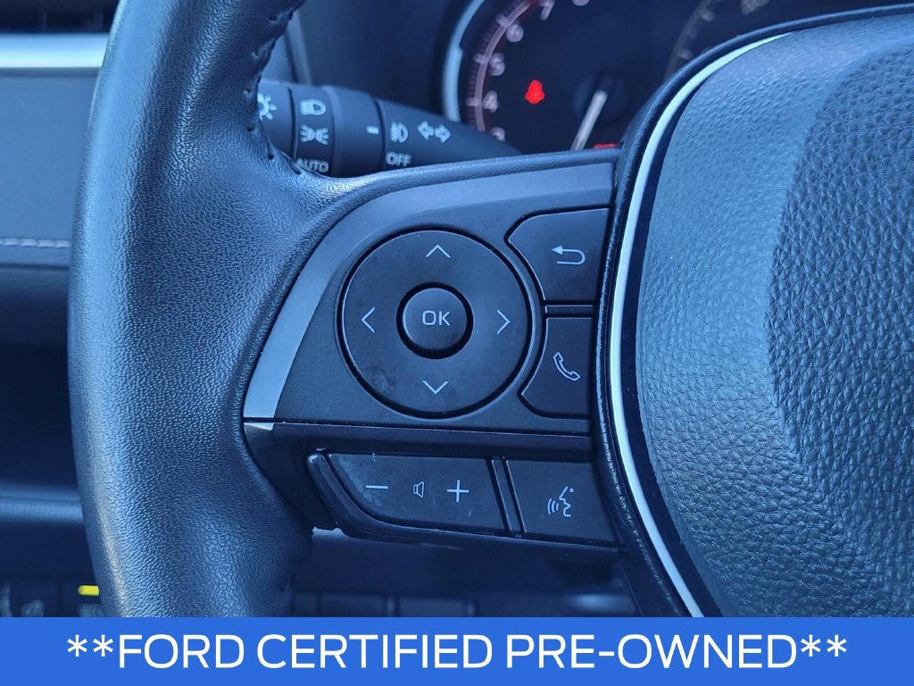 Used 2024 Toyota RAV4 XLE Premium FWD image 30