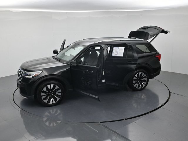 Certified 2025 Ford Explorer Platinum w/ LUX Leather Package AWD/4WD image 53