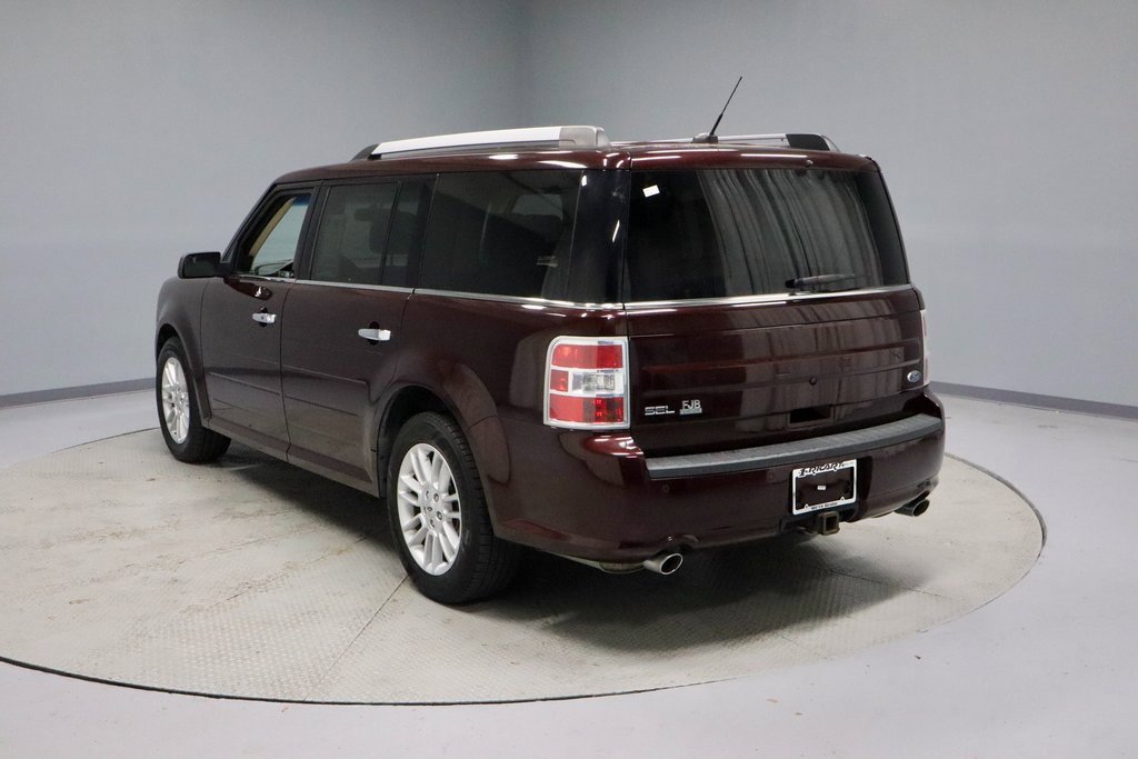 Certified 2018 Ford Flex SEL w/ Class III Trailer Tow Package image 9