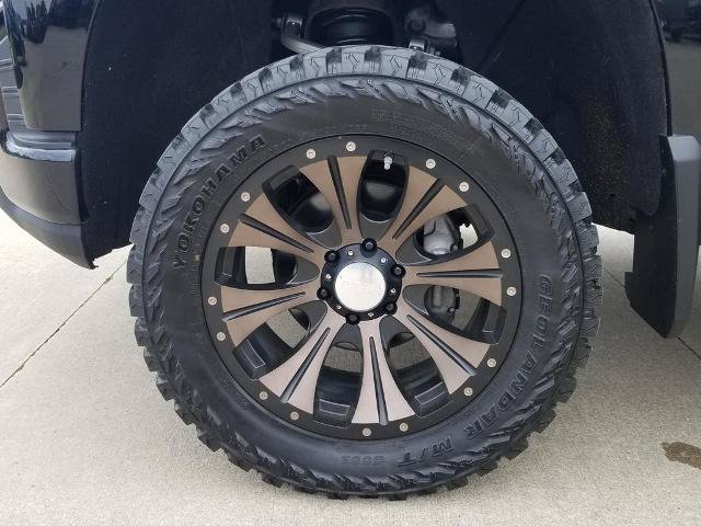 Used 2021 Chevrolet Silverado 1500 Custom Trail Boss w/ Midnight Edition AWD/4WD image 25