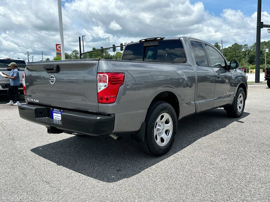 Used 2021 Nissan Titan S RWD image 7