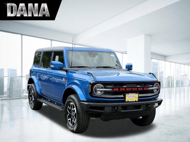 Certified 2023 Ford Bronco Outer Banks AWD/4WD image 1