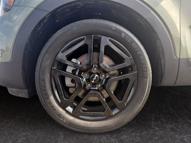 Used 2023 Kia Telluride EX X-Line AWD/4WD image 14