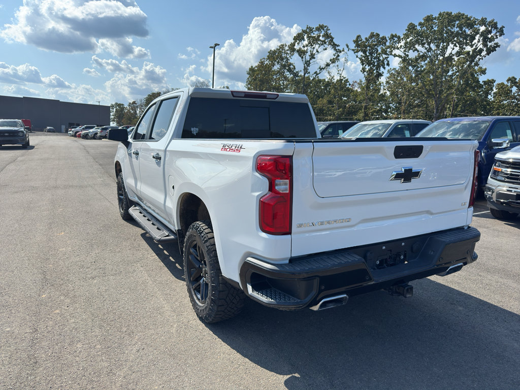 Used 2022 Chevrolet Silverado 1500 LT Trail Boss w/ LT Trail Boss Premium Package AWD/4WD image 7