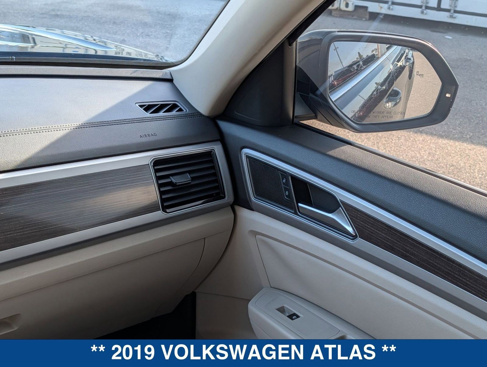 Used 2019 Volkswagen Atlas SEL FWD image 19