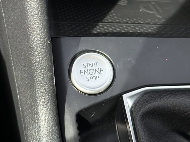 Used 2022 Volkswagen Taos SE image 18