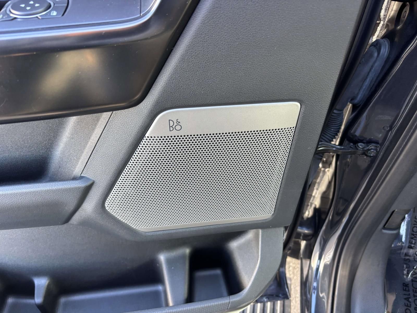 Certified 2022 Ford F150 Platinum w/ Bed Utility Package image 16