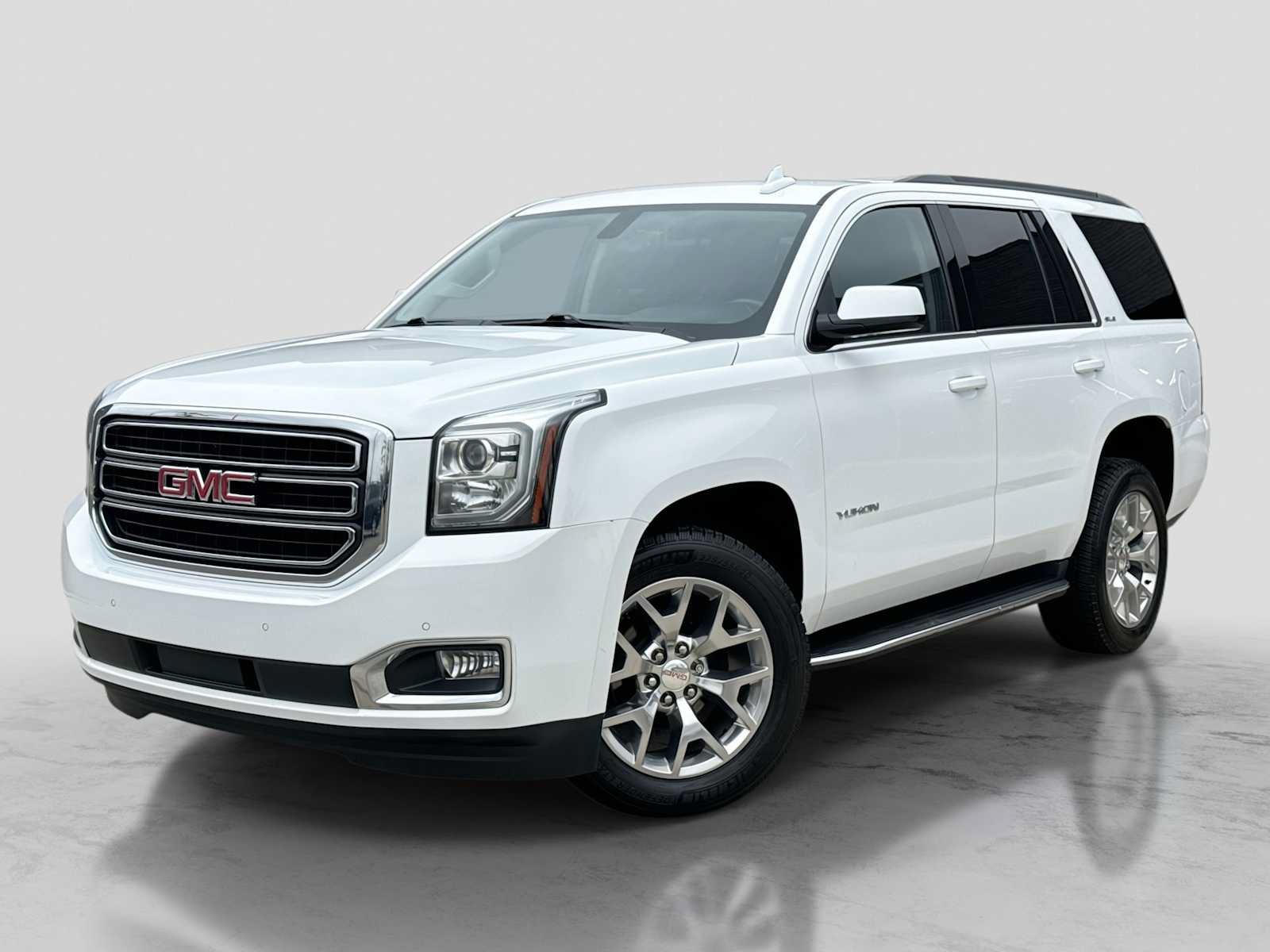 Used 2020 GMC Yukon SLE w/ SLE Value Package AWD/4WD image 1