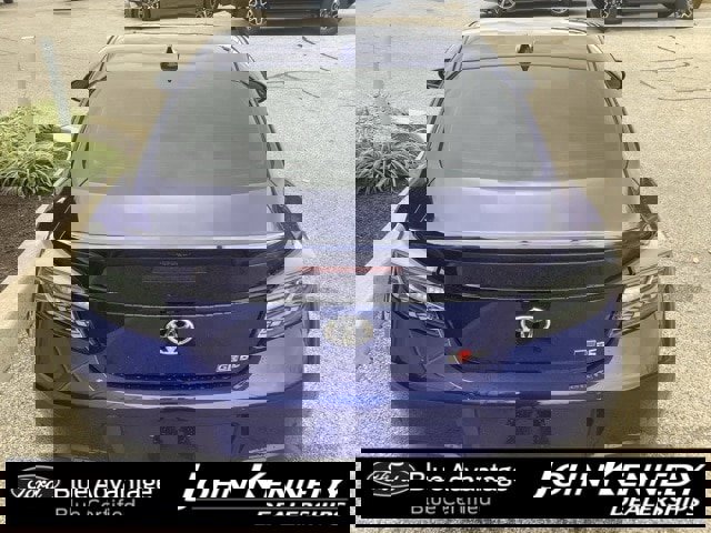 Used 2023 Toyota GR86 Premium image 3