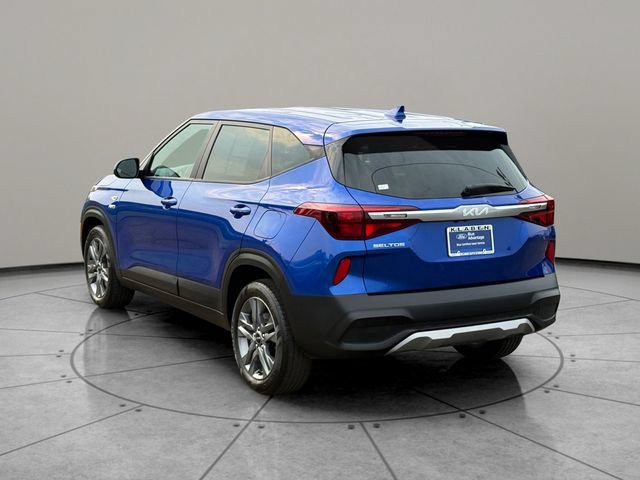 Used 2023 Kia Seltos LX AWD/4WD image 9