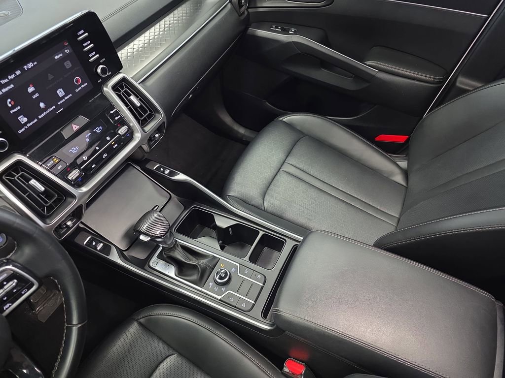 Used 2021 Kia Sorento S w/ Panoramic Sunroof Package AWD/4WD image 22