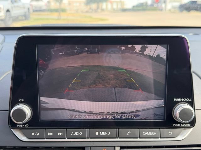 Used 2025 Nissan Altima 2.5 SV AWD/4WD image 18