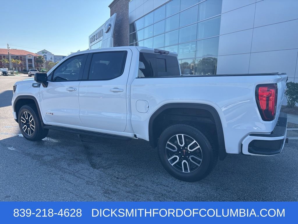 Used 2022 GMC Sierra 1500 AT4 w/ AT4 Premium Package image 3