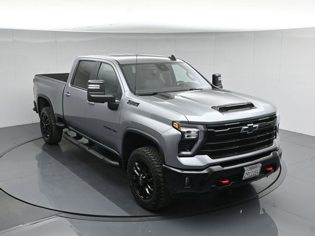 Used 2025 Chevrolet Silverado 2500 LT w/ Trail Boss Package AWD/4WD image 39