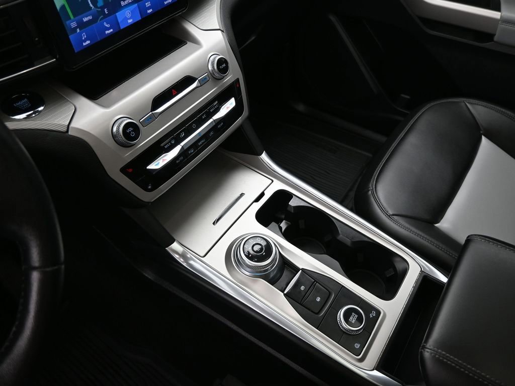 Certified 2023 Ford Explorer XLT w/ Equipment Group 202A image 48