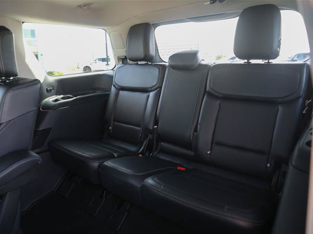 Certified 2025 Ford Expedition Platinum AWD/4WD image 39