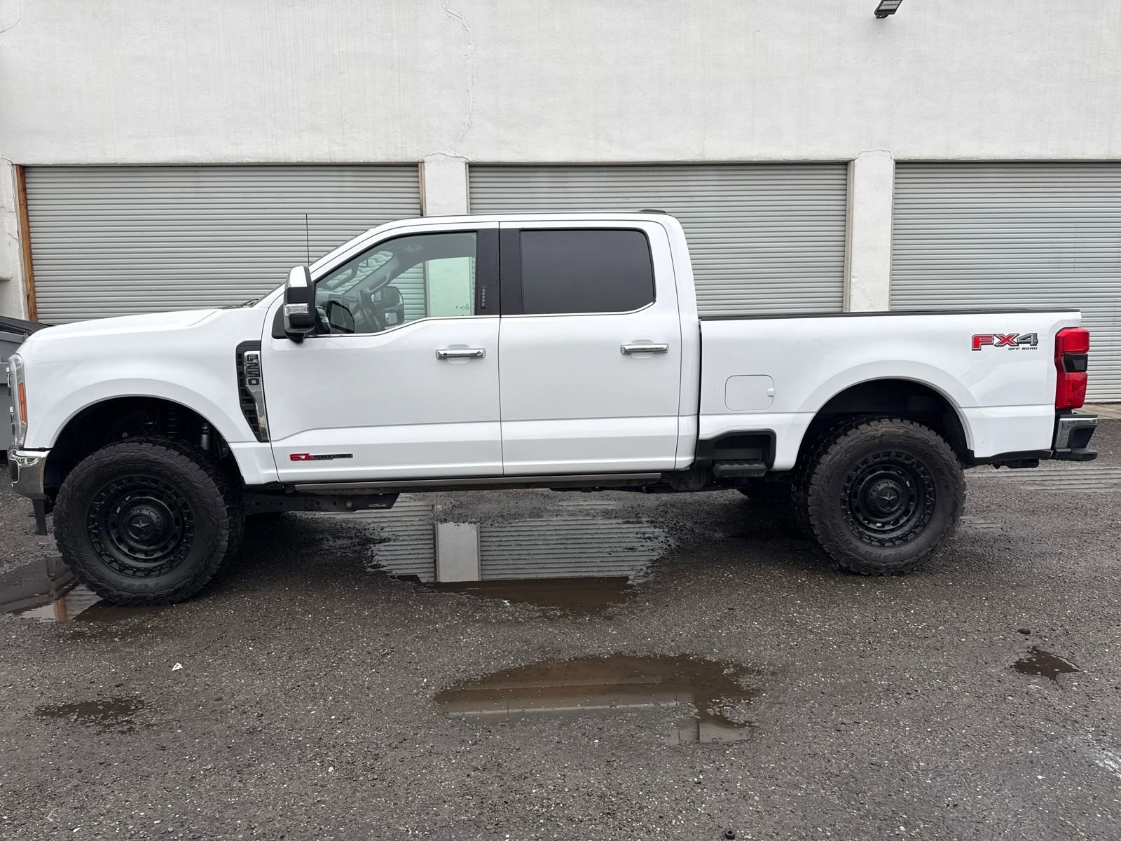 Certified 2023 Ford F250 Lariat w/ Lariat Ultimate Package image 6