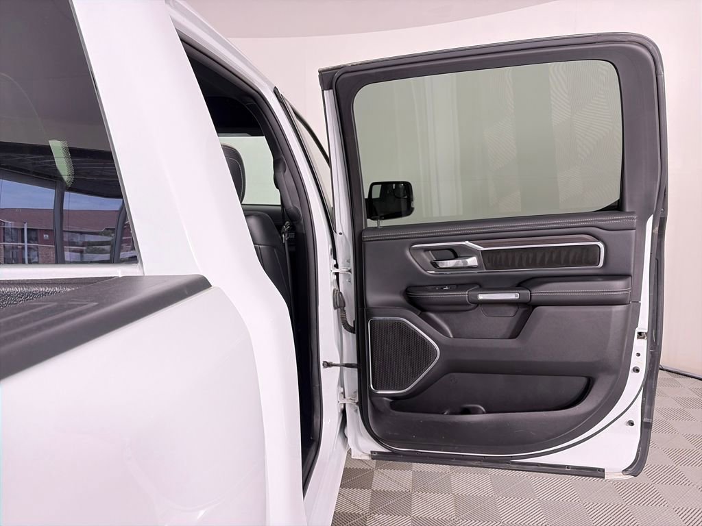 Used 2025 RAM 1500 Laramie image 29