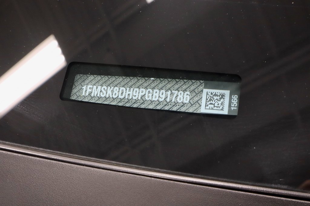 Certified 2023 Ford Explorer XLT w/ Equipment Group 202A image 37