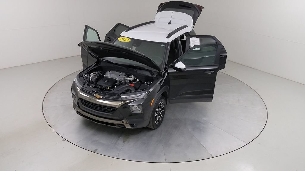 Used 2023 Chevrolet TrailBlazer ACTIV w/ Convenience Package AWD/4WD image 42