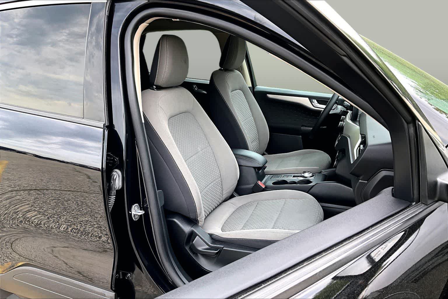 Certified 2020 Ford Escape SE AWD/4WD image 8