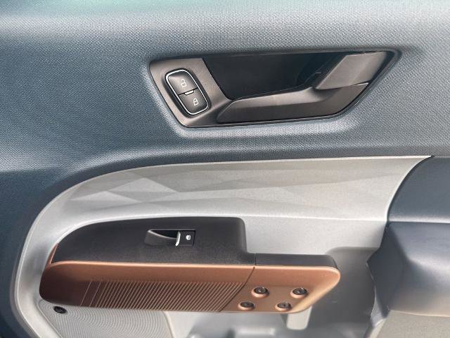 Certified 2023 Ford Maverick Lariat w/ Lariat Luxury Package FWD image 31