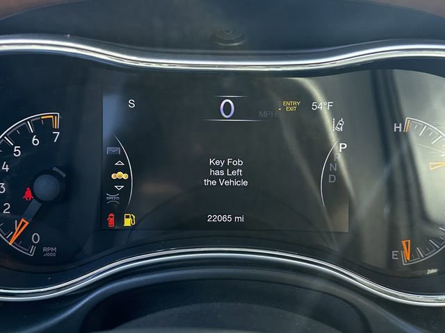 Used 2019 Jeep Grand Cherokee Summit w/ Platinum Series Group image 21