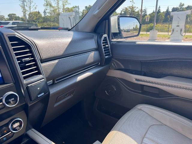 Certified 2020 Ford Expedition Limited w/ Special Edition Package image 30