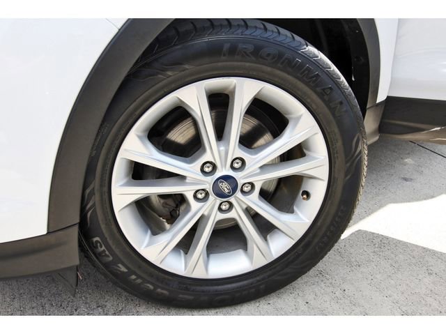 Certified 2019 Ford Escape SE image 30