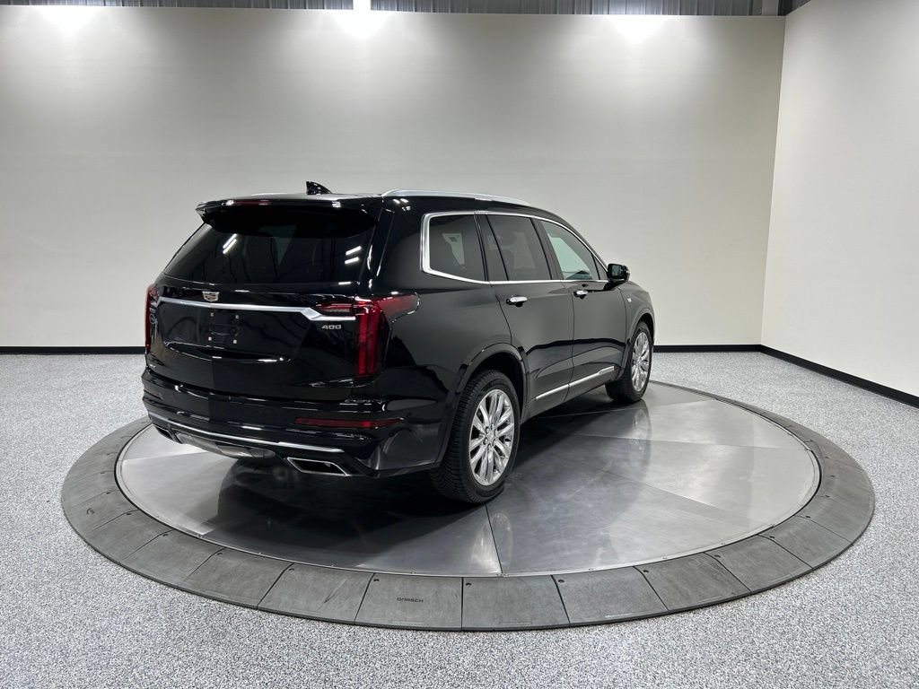 Used 2022 Cadillac XT6 Premium Luxury AWD/4WD image 7