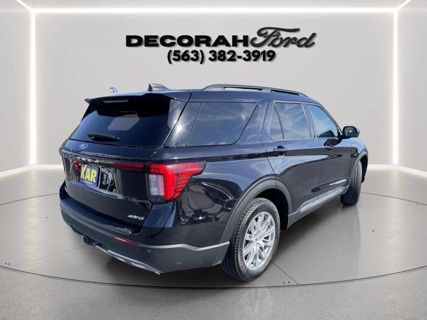 Certified 2025 Ford Explorer Active w/ Active Comfort Package AWD/4WD image 7