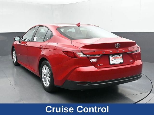 Used 2025 Toyota Camry LE FWD image 8