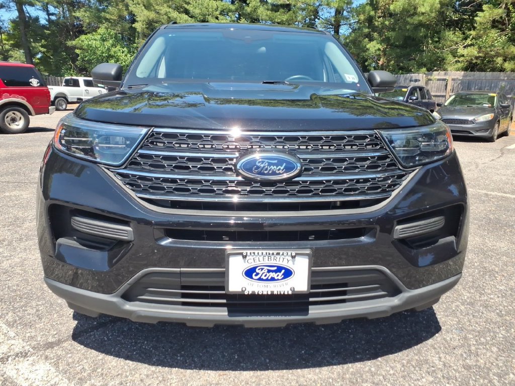 Certified 2023 Ford Explorer XLT AWD/4WD image 6