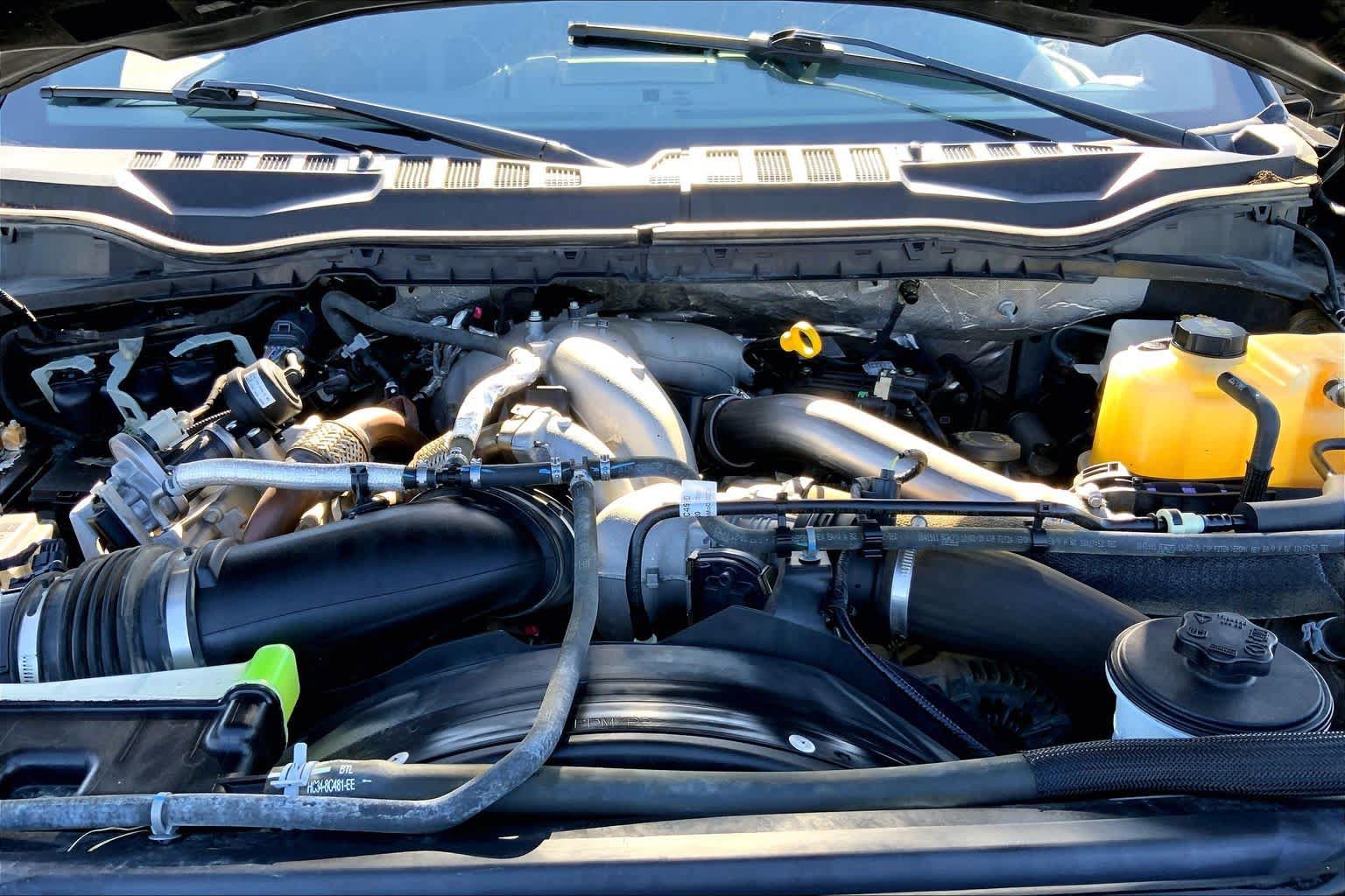 Certified 2021 Ford F350 Platinum AWD/4WD image 29