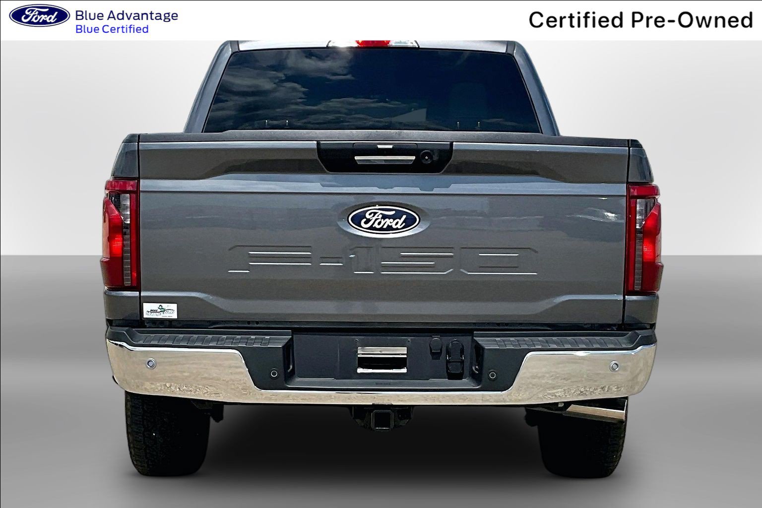 Certified 2024 Ford F150 XLT w/ Mobile Office Package AWD/4WD image 4