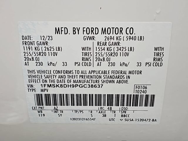 Certified 2023 Ford Explorer XLT w/ Equipment Group 202A AWD/4WD image 39