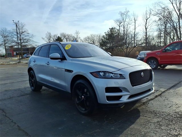 Used 2020 Jaguar F-PACE Premium image 5