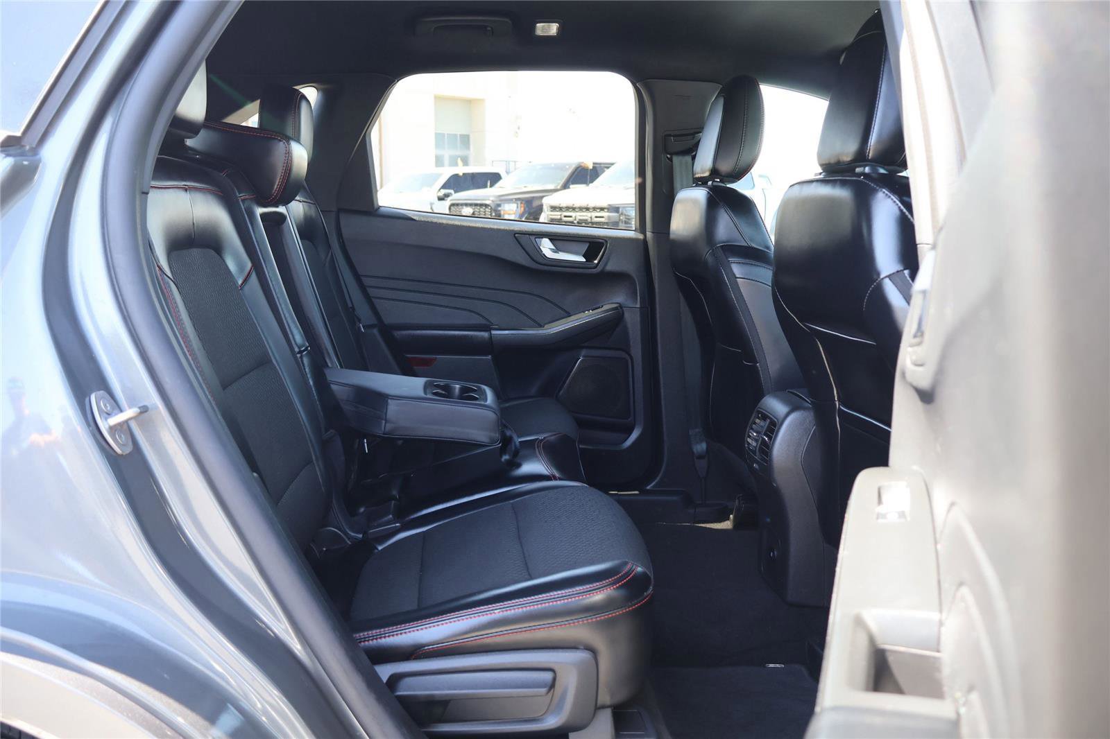 Certified 2024 Ford Escape ST-Line w/ Equipment Group 301A image 33