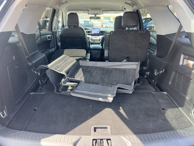 Certified 2024 Ford Explorer XLT w/ Equipment Group 202A image 23