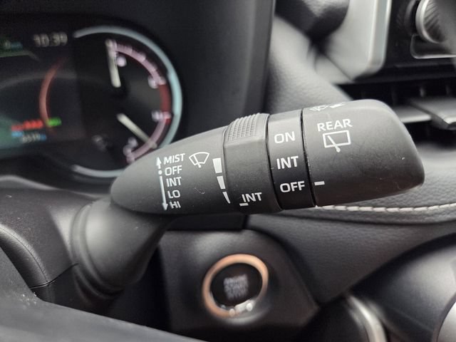 Used 2025 Toyota RAV4 XLE w/ Convenience Package FWD image 30