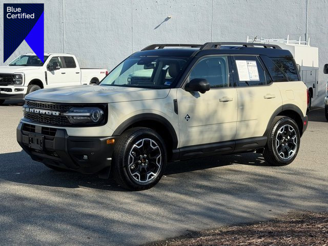 Certified 2025 Ford Bronco Sport Outer Banks w/ Outer Banks Tech Package+ image 1