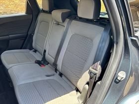 Certified 2022 Ford Escape SE w/ SE Sport Appearance Package FWD image 8