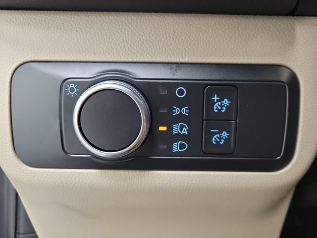 Certified 2022 Ford Escape SE AWD/4WD image 19
